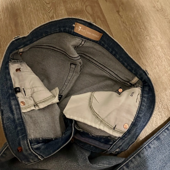 74AM Dojo Distressed Wide Legs - Picture 4 of 4